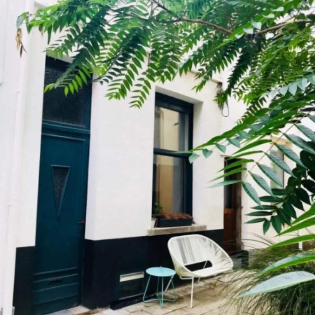 Little Antwerp Holiday Home